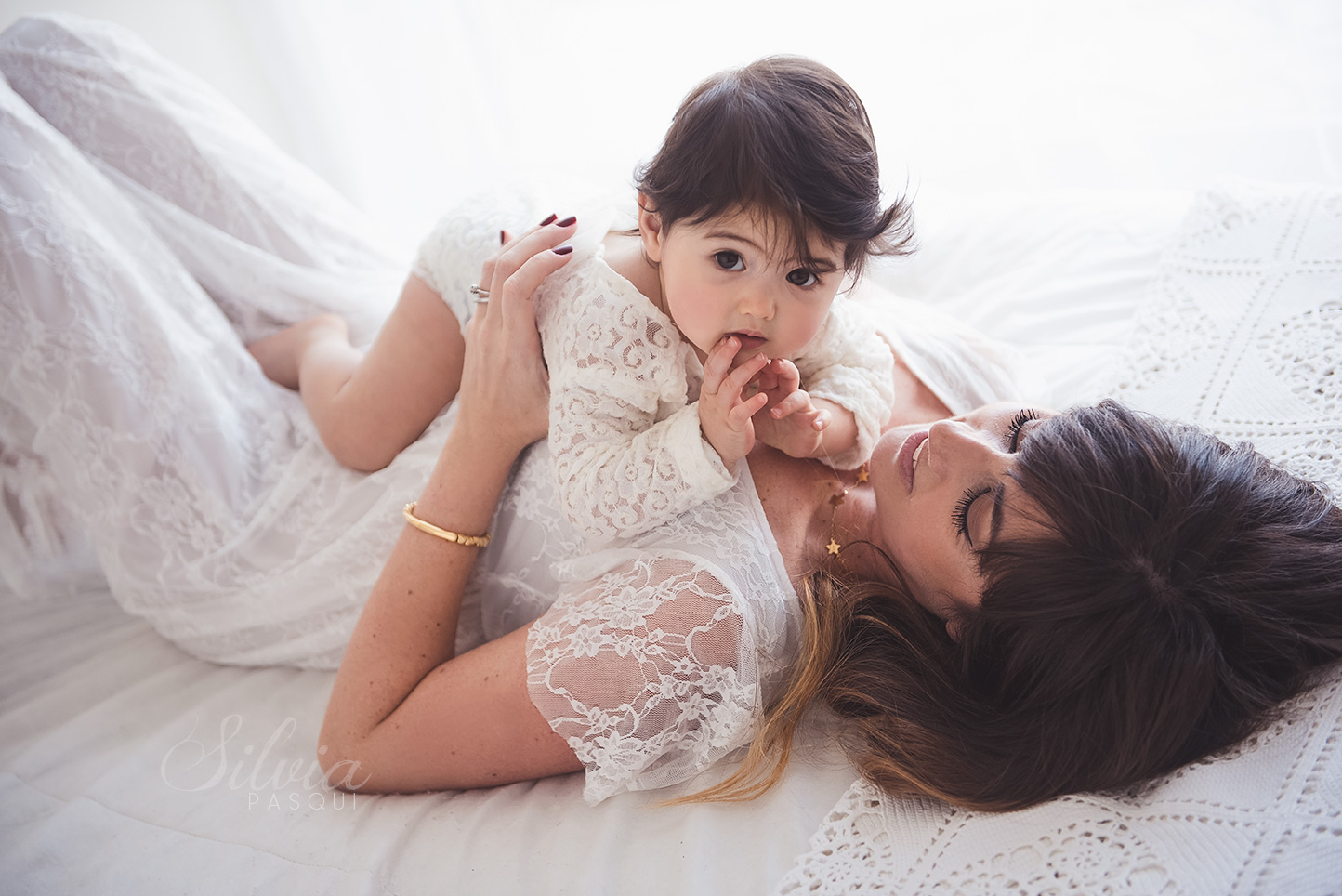 servizio fotografico di mamma e figlio per la festa della mamma