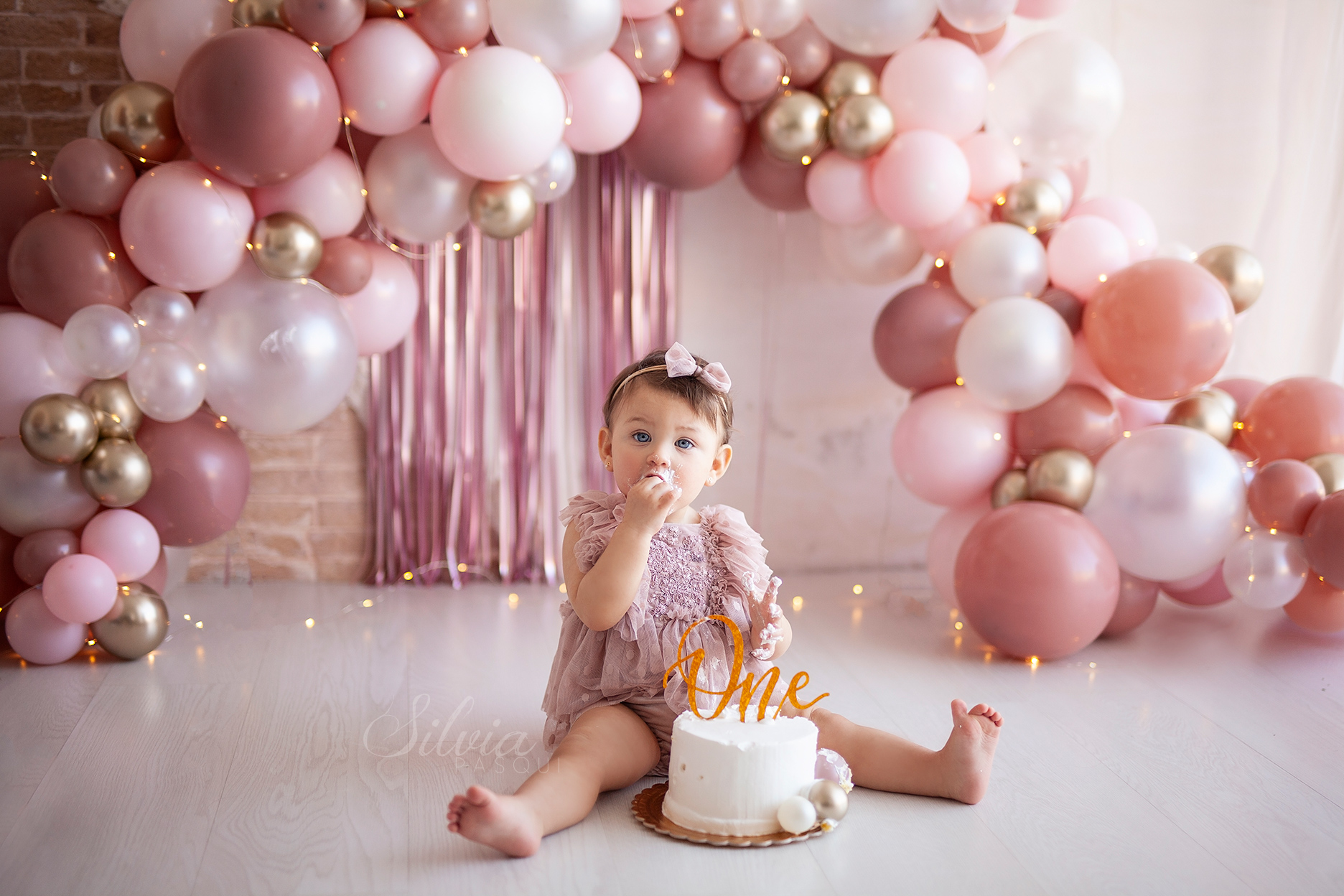 Fotografie 1 anno bambini con torta e palloncini, Silvia Pasqui